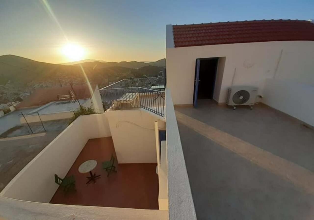 Symi Breeze Villa Экстерьер фото